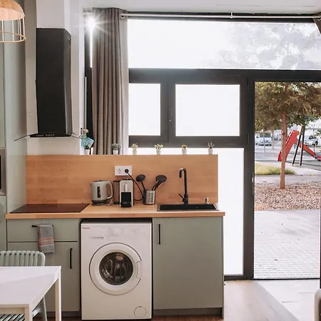 Acogedor Loft En Cabanal Playa Malvarosa Апартаменты *